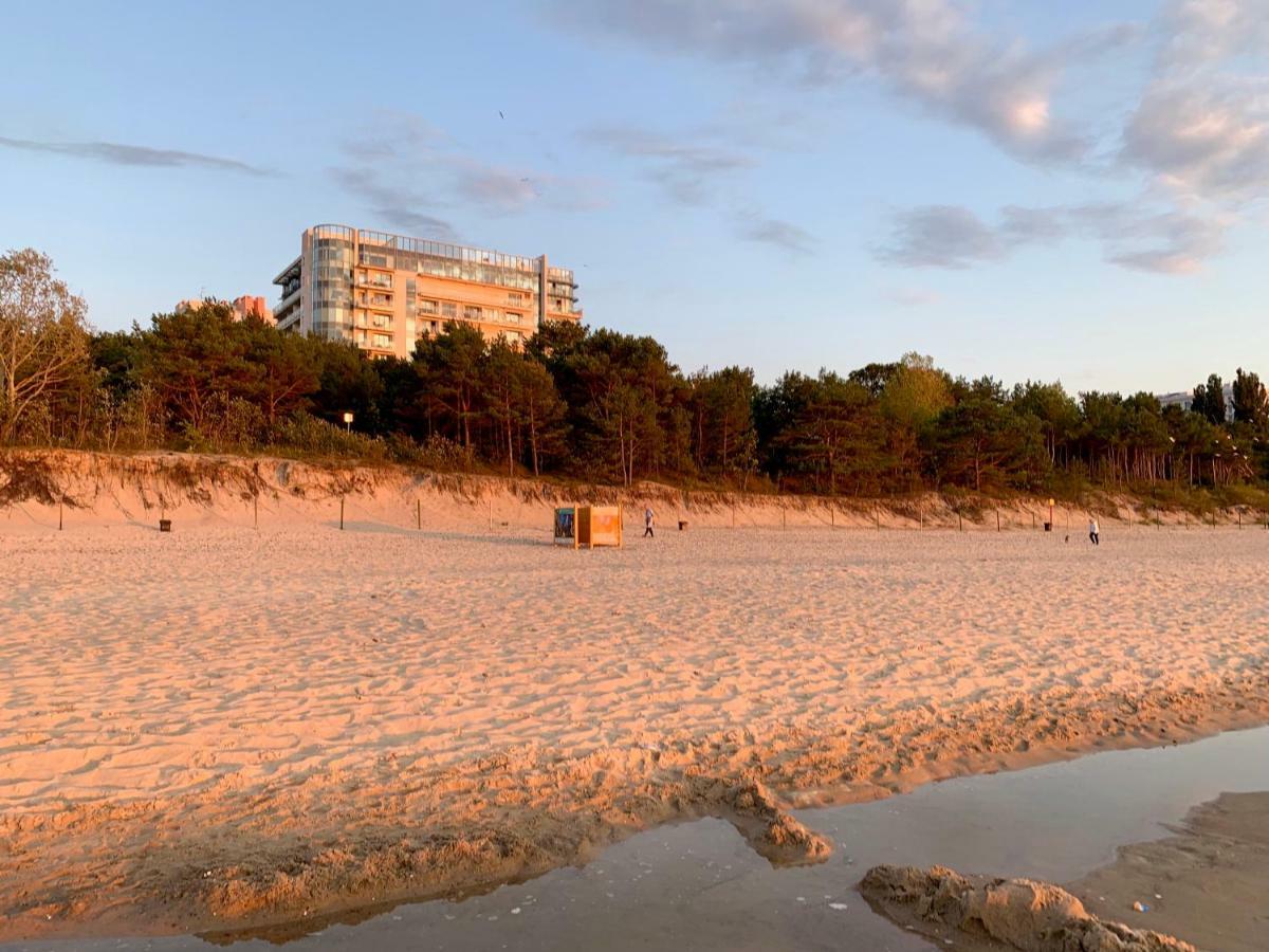 Holiday Home Wechta Baltic 608 Z Widokiem Na Morze Miedzyzdroje Exteriör bild